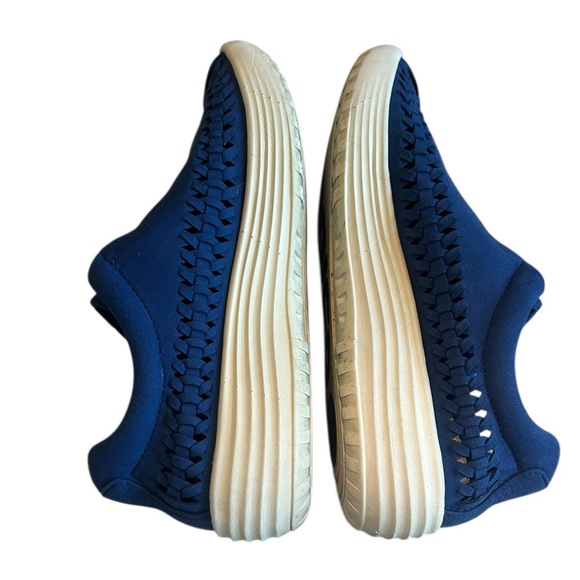 BIONICA Casual Blue Laceless Sneakers, Women’s Size 7M - Picture 3 of 7